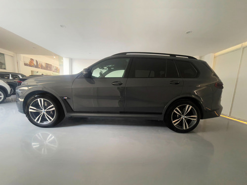 Bmw X7 2024 5p M60i V8/4.4/t Aut