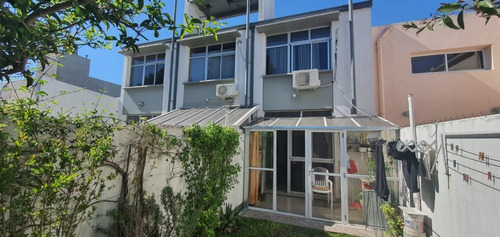 Imagen 10 de 14 de Duplex 3 Ambientes, 2 Baños, Cochera, Jardin Y Parrilla, La Plata, Permuta Por Ph !