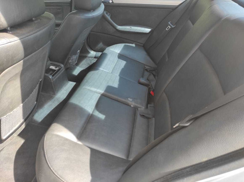Imagem 9 de 11 de Bmw 320 Serie 3 320i