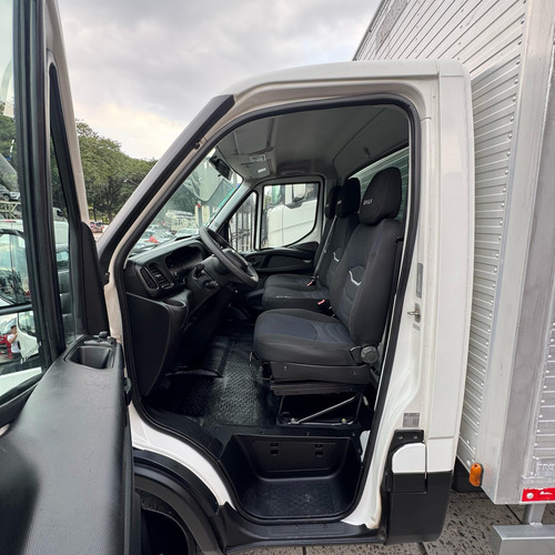 Iveco Daily City 30-130 Ano 2022 Baú 4x2 =35s14 35160 55c16