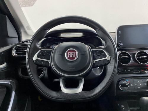 Imagem 8 de 21 de Fiat Cronos