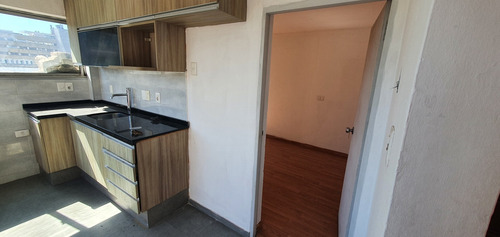 Imagen 3 de 14 de Penthouse De Un Dormitorio Frente Al Banco Hipotecario