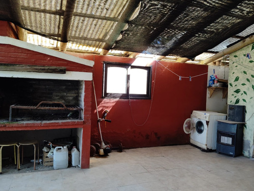 Se Vende Casa 3 Dorm 2 Baños Marindia Sur 5 Cuadras Playa Terreno Grande Barbacoa Techada Estufa Leña