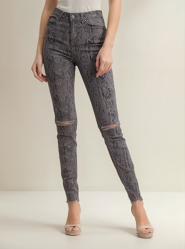 Jeans Dama Vaquero Tiro Alto Rewash Animal Print Gris