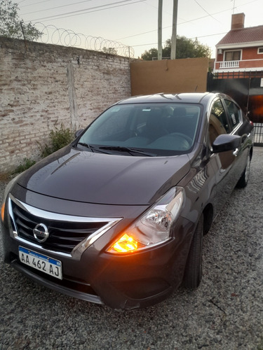 Nissan Versa 1.6 Sense Mt