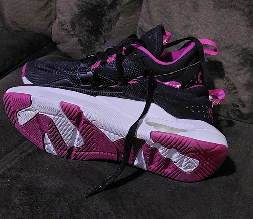 Zapatillas Mujer Jor Dan (Usado)