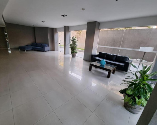 Excelente Departamento 3 Ambientes.
