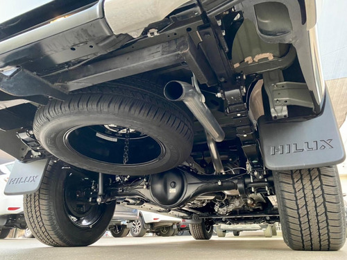 Imagem 14 de 14 de Toyota Hilux Srx 4x4 2.8 Tdi 16v Apenas 1 Mil Km