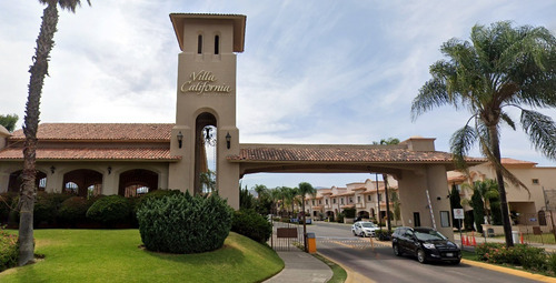 Casa Con Excelente Ubicación En Las Cruces, Col. Villa California, Jalisco Tlajomulco De Zuñiga. Arf