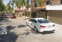 Comprar ¡¡remates Inmobiliarios, Tu Forma Inteligente De Invertir !! Venta De Casa De Hermosa Casa, Col. Bugambilias, Zapopan, Jal..