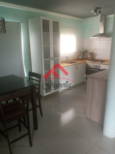 Venta De Casa 2 Dormitorios En La Bota.- Ref: 1652