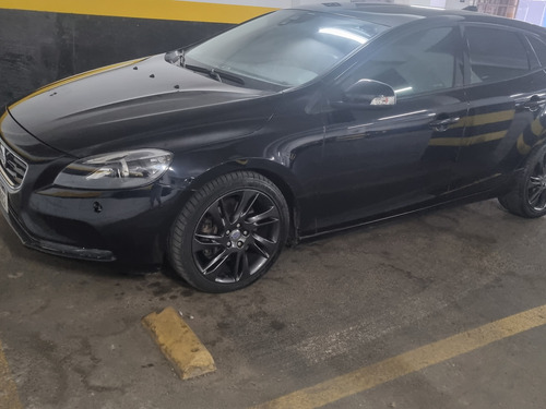 Volvo V40 2.0 T4 Dynamic Aut. 5p