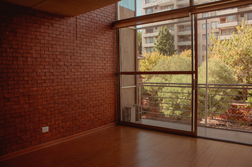 Duplex A Pasos De Plaza Ñuñoa, Irarrázaval, Metro Chile Espa
