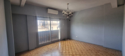 Venta Depto 2 Amb Con Balcon En Bartolome Mitre 2700, Balvanera