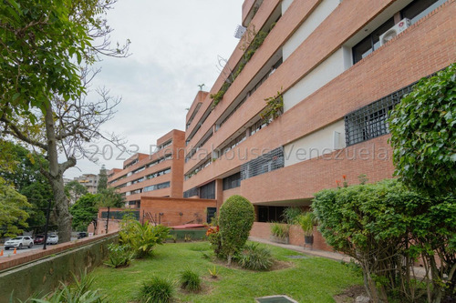 Apartamento En Alquiler  - Delia Pereira