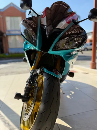 Yamaha R6r
