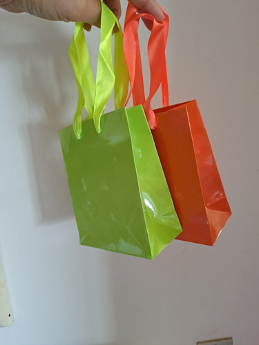 Bolsa De Regalo Papel Blanca Unicolores