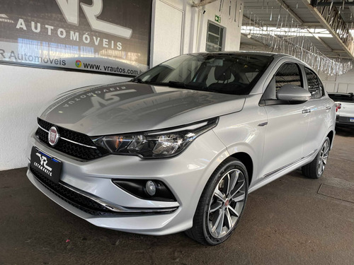 Imagem 2 de 11 de Fiat Cronos 1.8 E.torq Flex Precision Manual
