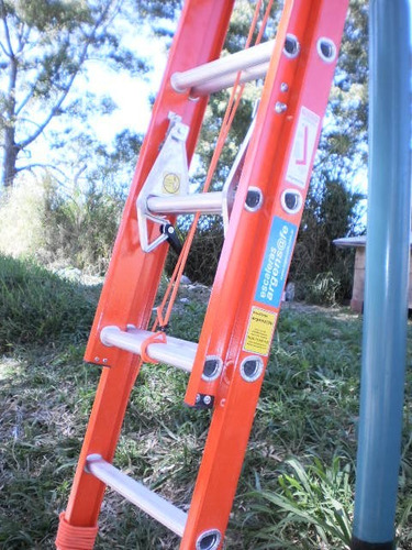 Escaleras Dielectrica Fibra Extensible 24 Escalones 6.30 M Naranja