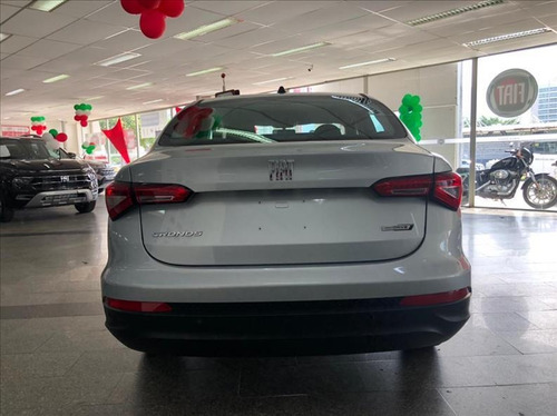 Imagem 4 de 8 de Fiat Cronos Cronos 1.3