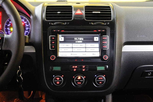 Imagem 11 de 15 de Volkswagen Jetta 2.5 4p 2009