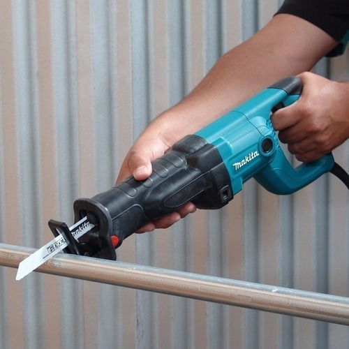 Sierra Sable De 1010w Velocidad Variable Jr3050 Makita