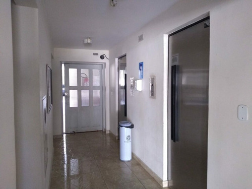 Imagem 5 de 9 de Locação - Apartamento 03 Dorm. - Santo Amaro - São Paulo/sp - Rr4949
