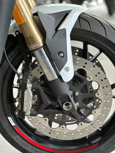 Benelli 752s