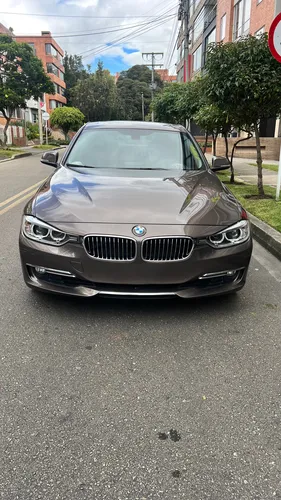 BMW Serie 3 2.0 320i F30 Luxury Line Plus