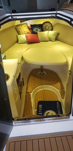Imagem 10 de 10 de Focker 330 B E 2021 2 X Mercruiser 250 Hp 28 Hrs. Gas.