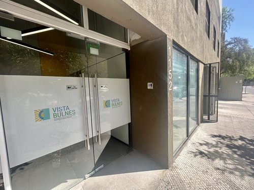 Se Arrienda Local Comercial En Santiago Excelente Ubicación