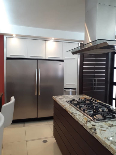Imagen 10 de 30 de En Venta Casa En Villas De San Diego Country Club