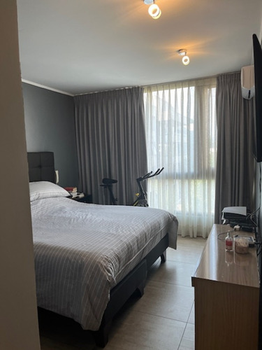 Moderno Departamento, Excelente Ubicación