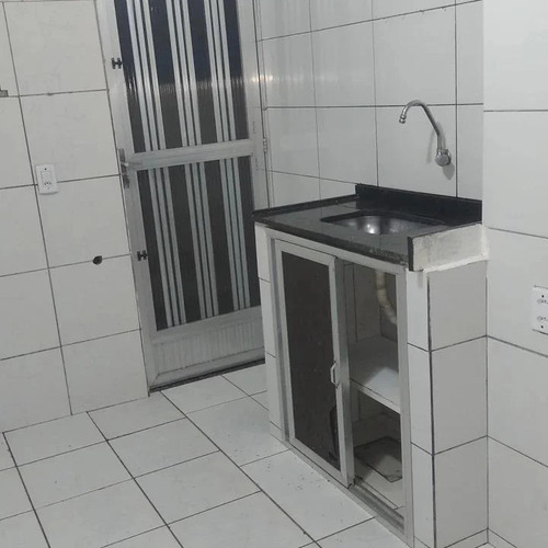 Apt 01 Quarto Parque Alian Sjm