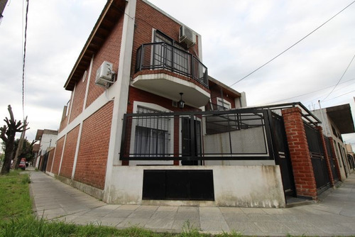 Excelente Duplex 3 Ambientes Con Cochera En Dos Plantas