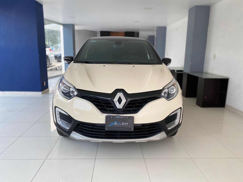 Renault Captur 2.0 Iconic At