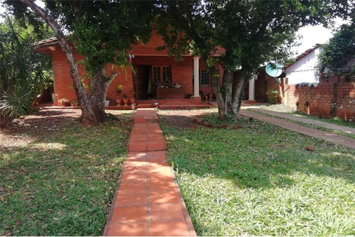 Imagen 10 de 11 de Vendo Casa En Hohenau Con 3 Habitaciones Y 2 Baños.