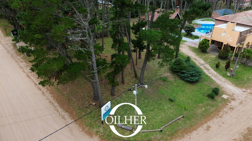 Terreno En Venta De 900m2 A Solo 200mts De La Playa Y Sobre Avenida Comercial!!
