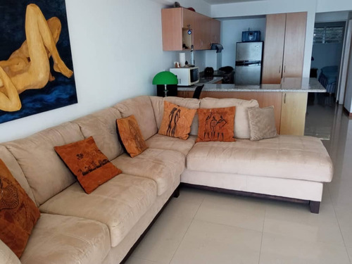 Imagen 12 de 13 de Apartamentos Vacacionales Vista Y Salida Al Mar Porlamar Zona Vip
