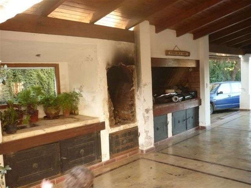 Imagen 9 de 30 de Casa En Venta De 4 Dormitorios, La Herradura, Villa Allende
