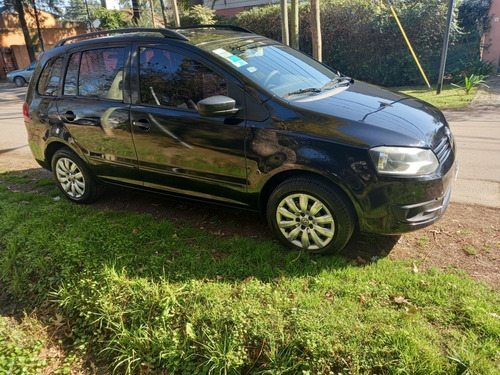 Imagen 2 de 15 de Volkswagen Suran 2014 1.6 Comfortline 101cv