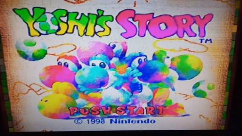 Yoshi History (Usado)