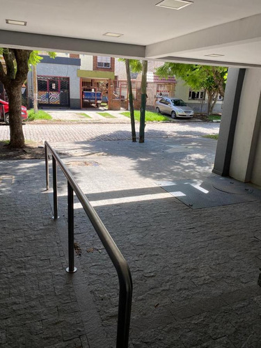 Imagen 1 de 11 de Departamento - Lomas De Zamora Oeste