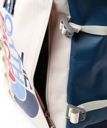 Mochila The Northface Bf Fuse Box 30l Blanco Liso