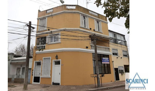 Departamento Ph  En Venta Ubicado En Sáenz Peña, Tres De Febrero, G.b.a. Zona Oeste