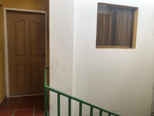 Anexo En Alquiler. Av Roosevelt, Prado De Maria. Urb Los Castaños.