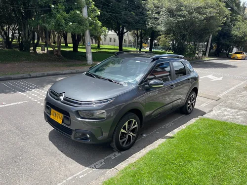 Citroën C4 Cactus 1.6 Shine Turbo Aut