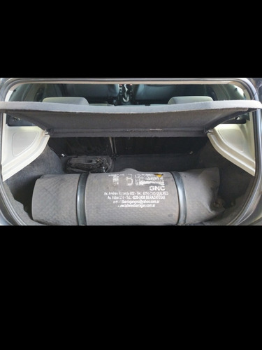 Volkswagen Gol Trend 1.6 Pack Iii + Abs 2011