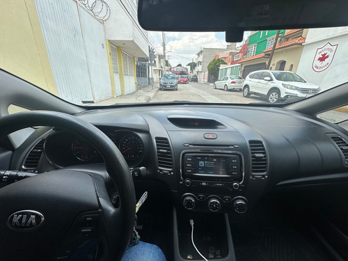 Kia Forte 2.0 Lx Mt