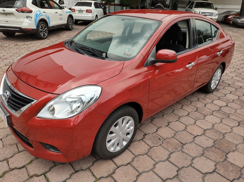 Imagen 1 de 10 de Nissan Versa 2012 1.6 Advance 5vel Mt